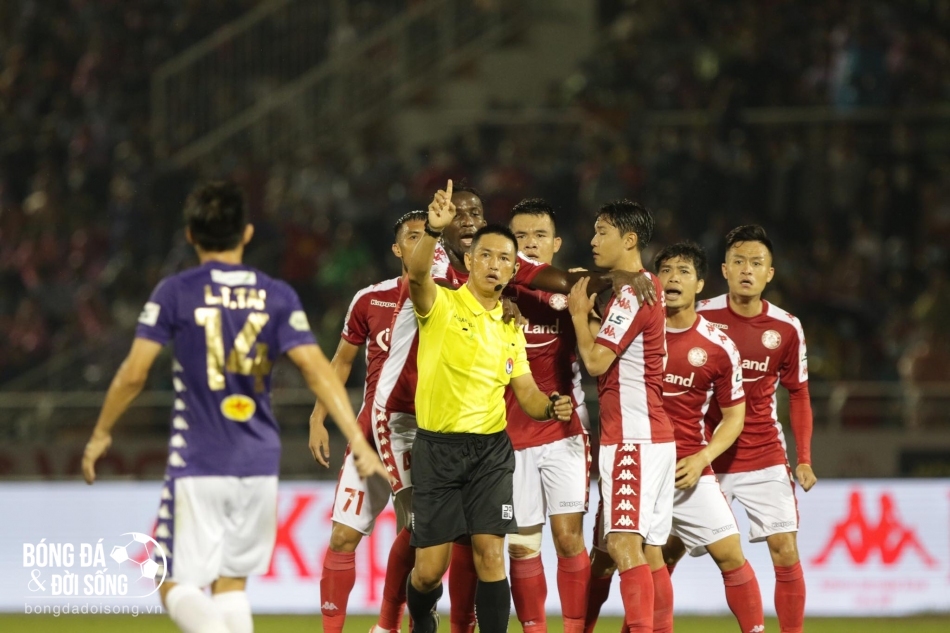 trong tai nguyen van trong tp hcm ha noi vong 11 ls v league 1 nam 2020 2